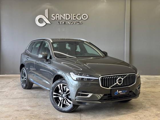 VOLVO XC60 2.0 T8 HYBRID MOMENTUM AWD GEARTRONIC